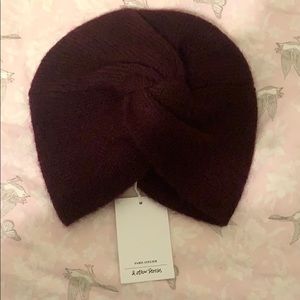 & Other Stories Twist Beanie